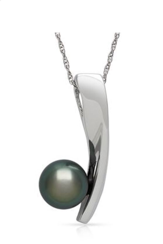Cultured Black Pearl Necklace in Sterling Silver