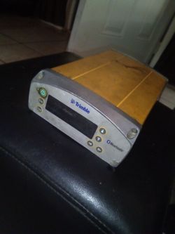 Trimble GPS Receiver with Bluetooth