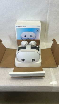 Meta-quest 3S1 28 GB with original box excellent condition