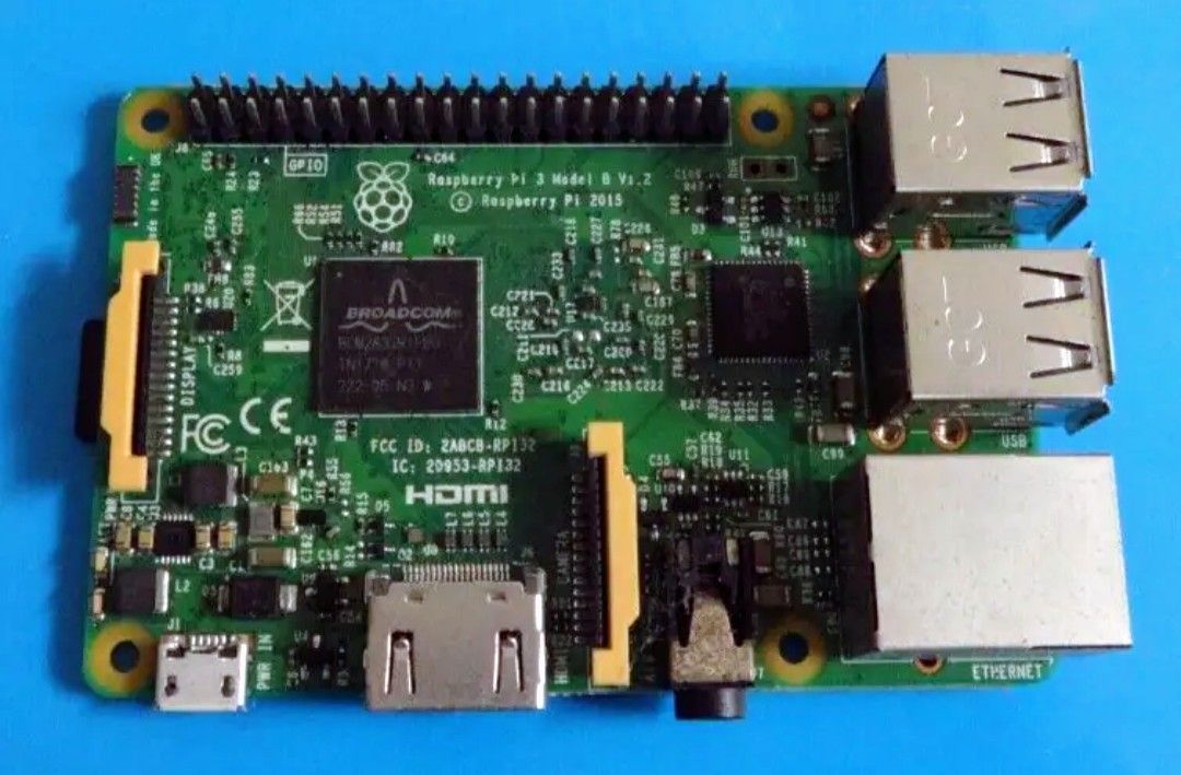 Raspberry Pi 3 Model B v1.2