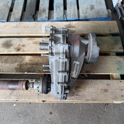 2017 Jeep Grand Cherokee / Dodge Durango Transfer Case - 3.6L 4x4 OEM PART