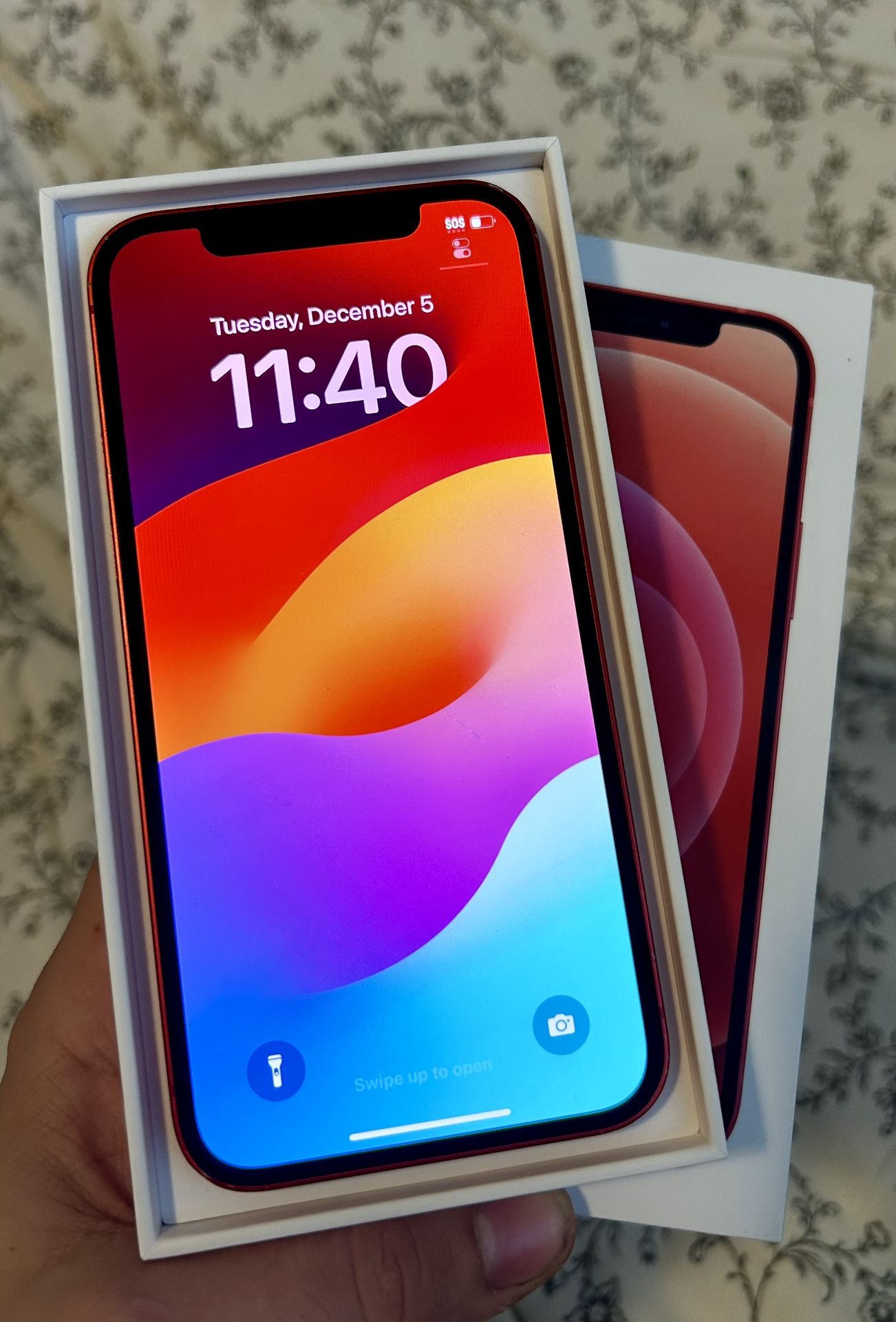 iPhone 12 Red 64 GB Unlocked