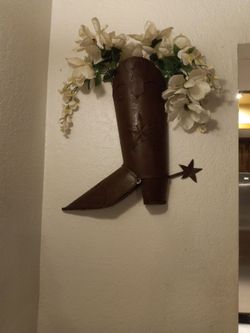 Rustic Cowboy Boot Flower wall Decoration