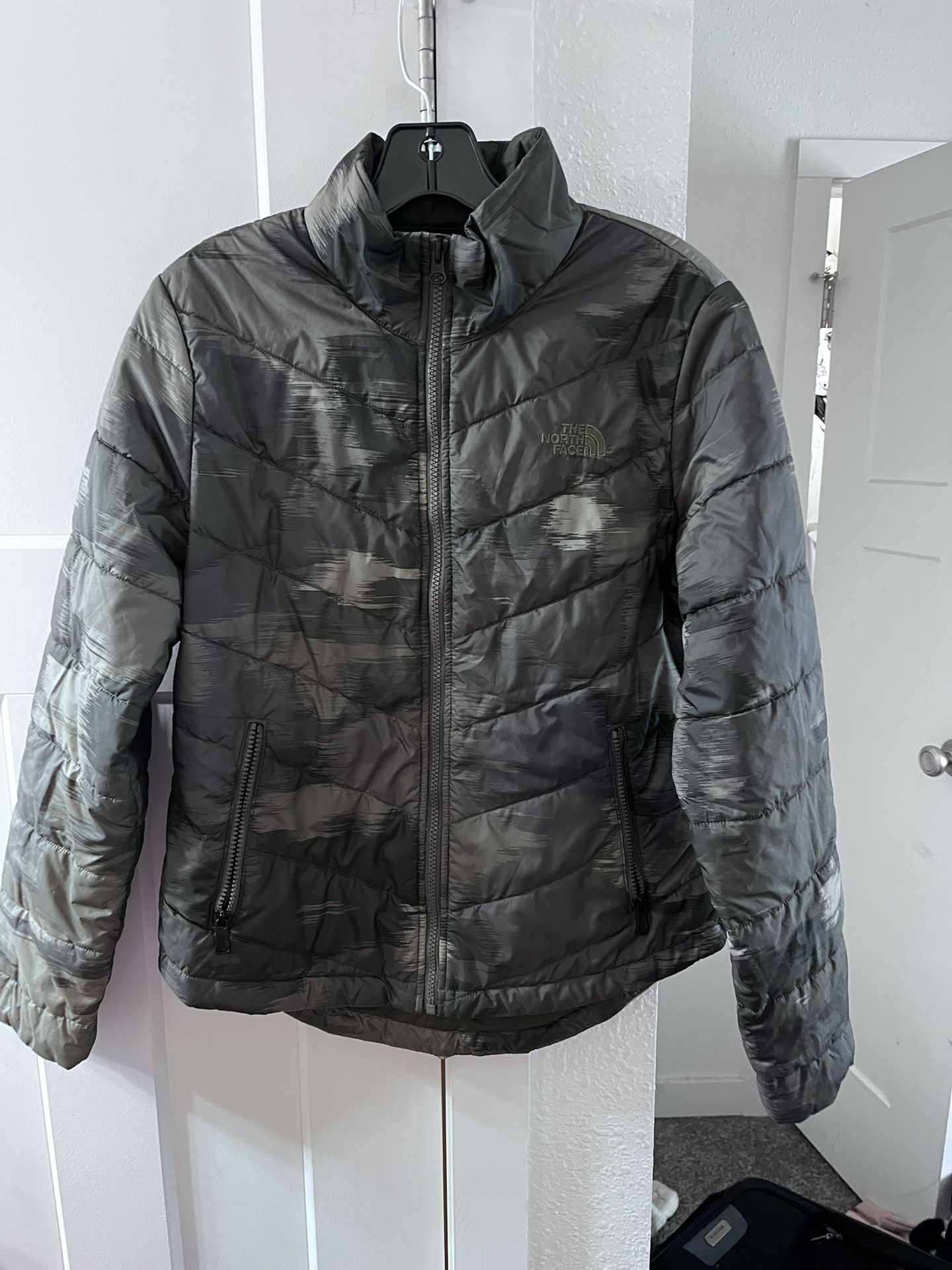 Women’s North face