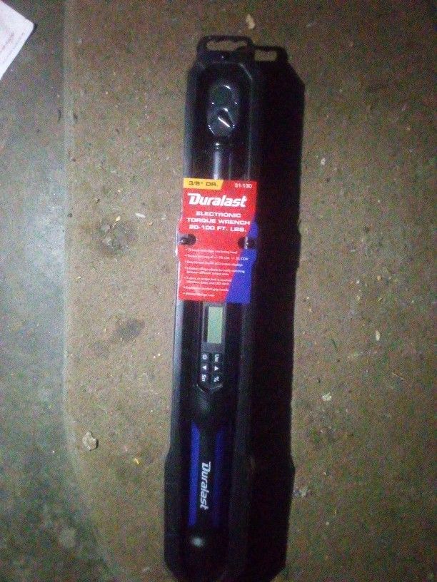 3/8" Duralast Electronic Torque Wrench