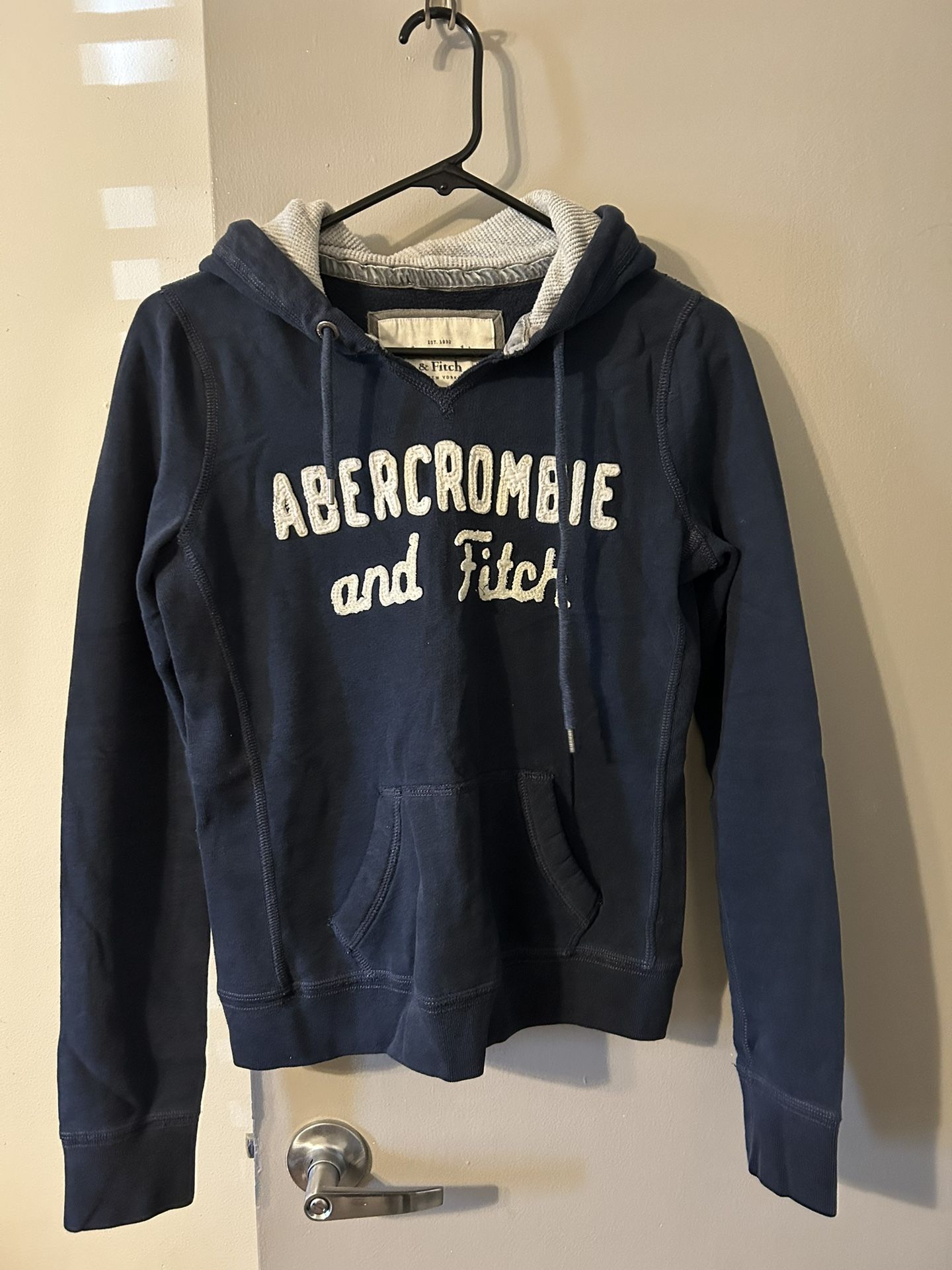 Abercrombie and fitch sweatshirt