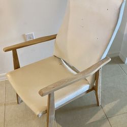 Vintage MCM Arm Chair Project- Already Sanded/glued