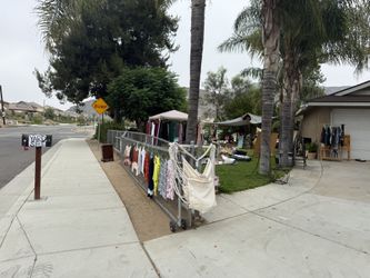 YARD SALE