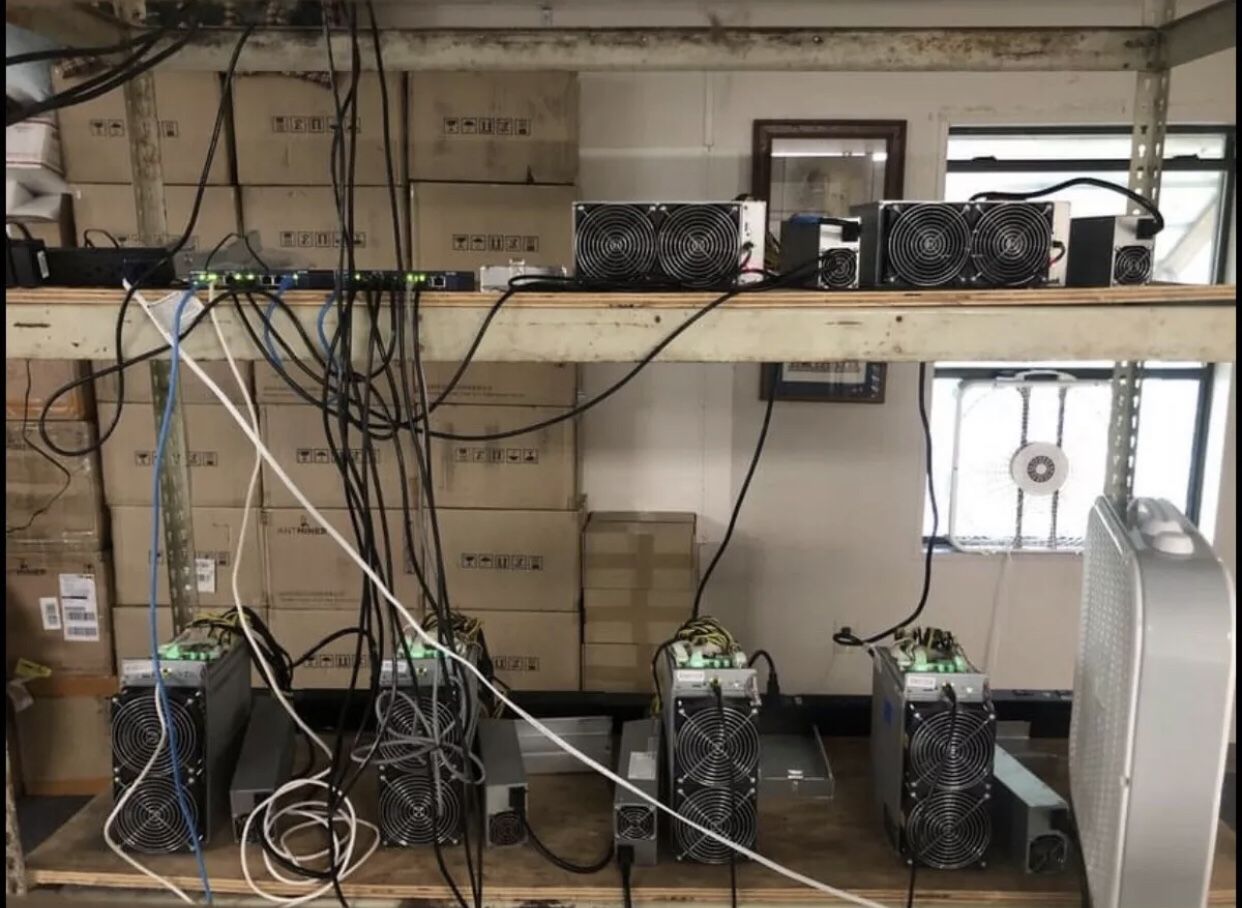 Bitmain Antminer Z15