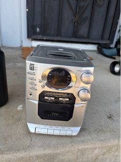 Free CD Portable Stereo Player not working-for parts