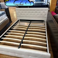 White Frame Full Size 🏡