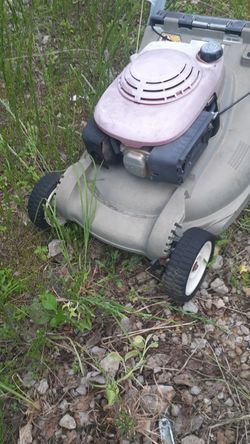 Honda lawn mower