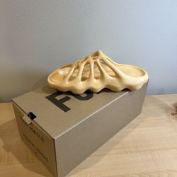 Adidas Yeezy 450 Slides Cream