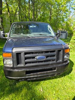 2011 Ford eocline work van with 38kmile