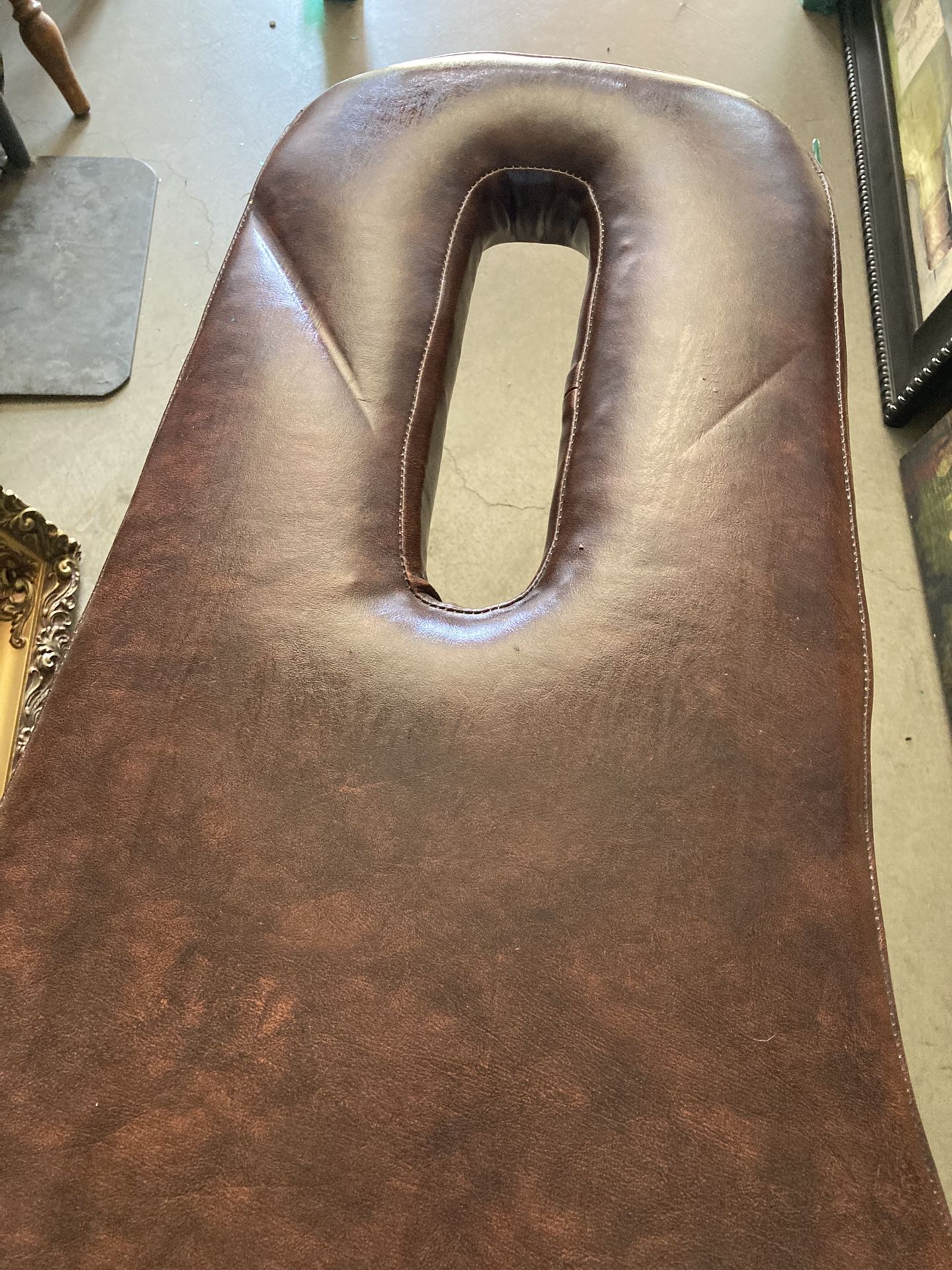 Chiropractic PT Table