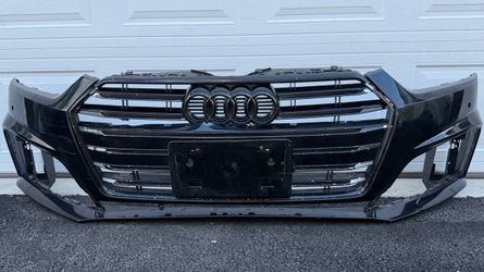 BLACK AUDI A5 S5 S LINE 2018 2019 FRONT BUMPER, GRILLE HAS A DAMAGE