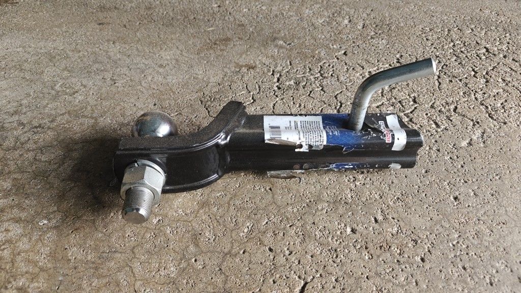 Tow Hitch Universal