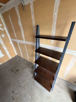 Solid wood ladder bookshelf