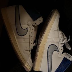 Air Jordan 1 Awake