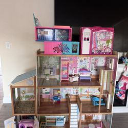 Barbie Doll House 