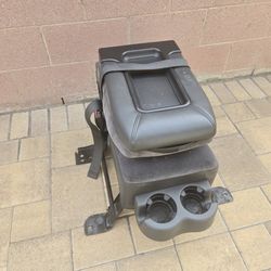 02 Chevy Silverado Center Console Jump Seat