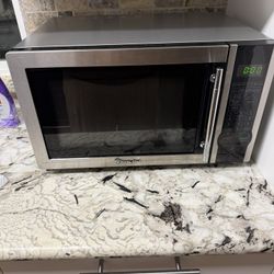 Microwave ( Magic Chef)