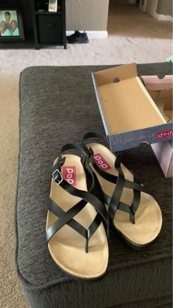 Women’s sandals