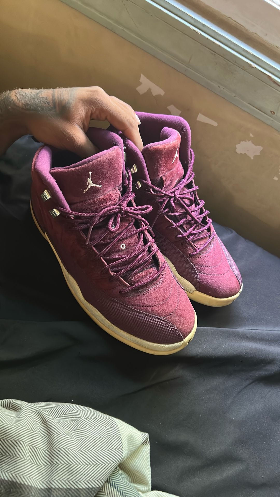 Jordan 12 Bordeaux