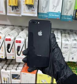 iPhone 8 plus unlocked with warranty