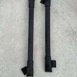 Subaru Crosstrek 2019 OEM crossbars 