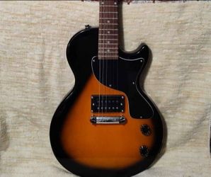 Gibson Les Paul Epiphone electric guitar Sunburst - Fully Tested And Working  - With All Six Strings - Regular Guitar  Height