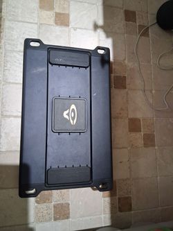 Cerwin vega Stroker pro mono amplifier d class