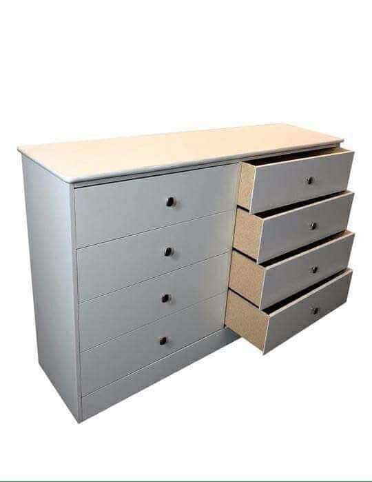 White 8 Drawer