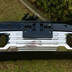 Front Bumper w/hardware 