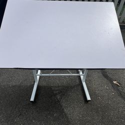 Architectural drafting/art desk for kids 24x36 surface Smoke free household