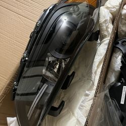 Pair Headlight For 2017 2018 Hyundai Elantra Halogen Left & Right Side Headlamps