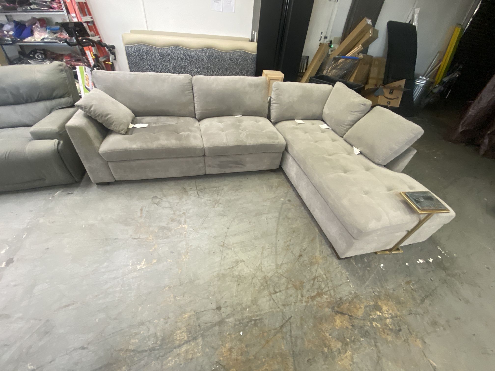 Henredon Murphy Sofa with Reversible Chaise
