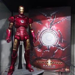 Hot Toys 