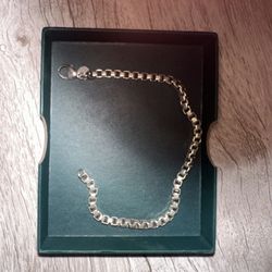 Tiffany & Co Venetian Box Link Bracelet 