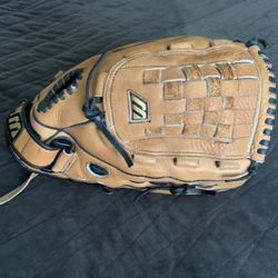 Men’s Mizuno 14” Baseball Softball Glove