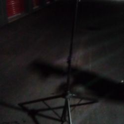 Proline Tripod For Speaker Or Other Misc Lighting