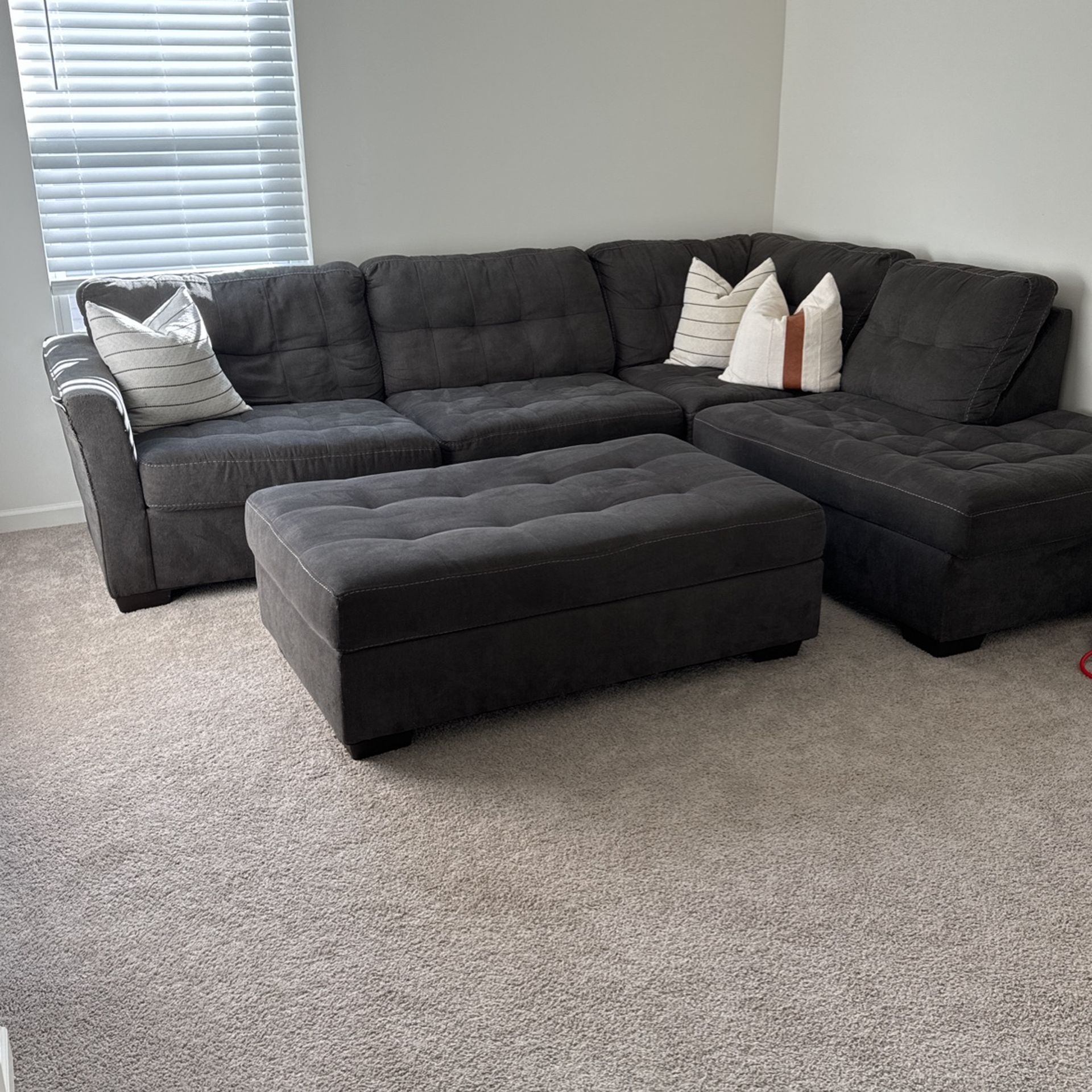 Sectional for Sale in Charlotte, NC - OfferUp
