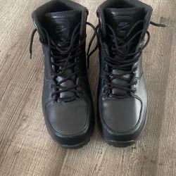 Nike Boots