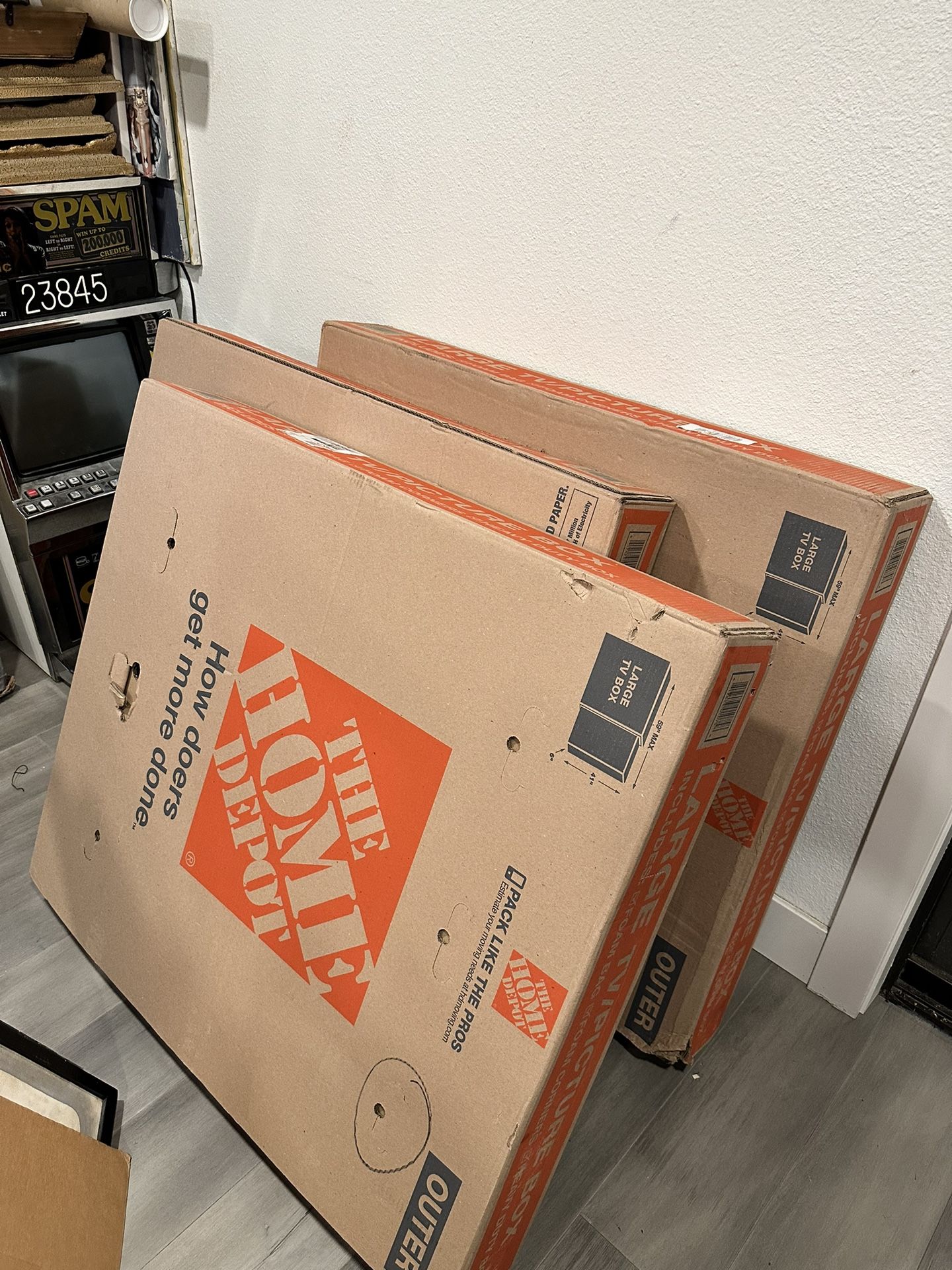 3 Large Heavy Duty TV Boxes With Foam Corners. Price Is For Each for