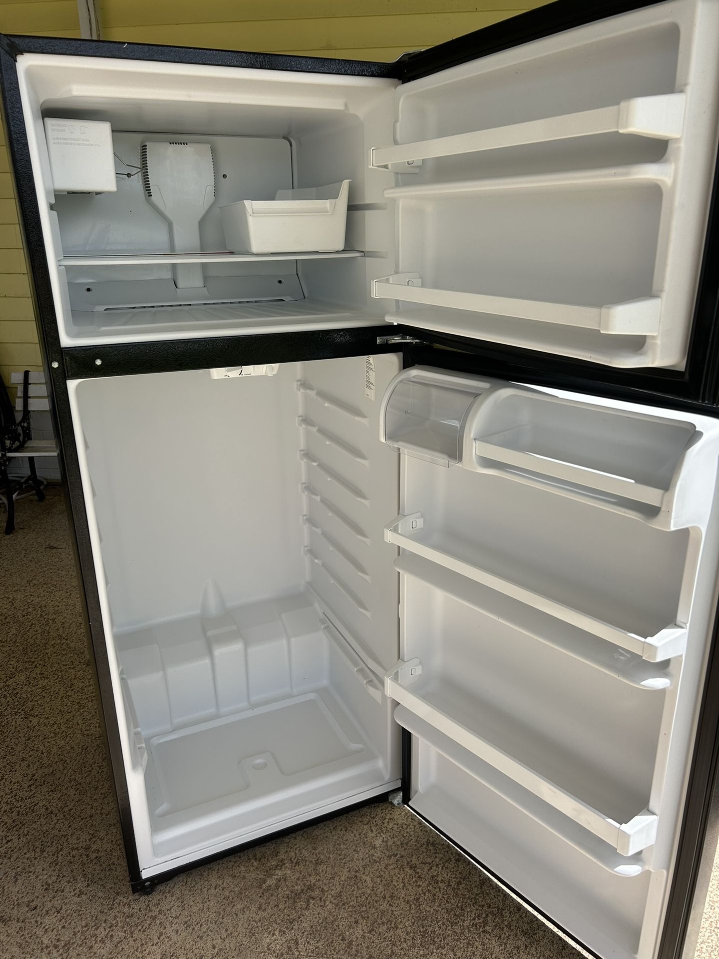 Whirlpool  Refrigerator 