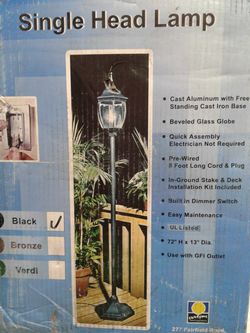 SINGLE HEAD OUTDOOR LAMP WITH POLE BLACK NEW☆