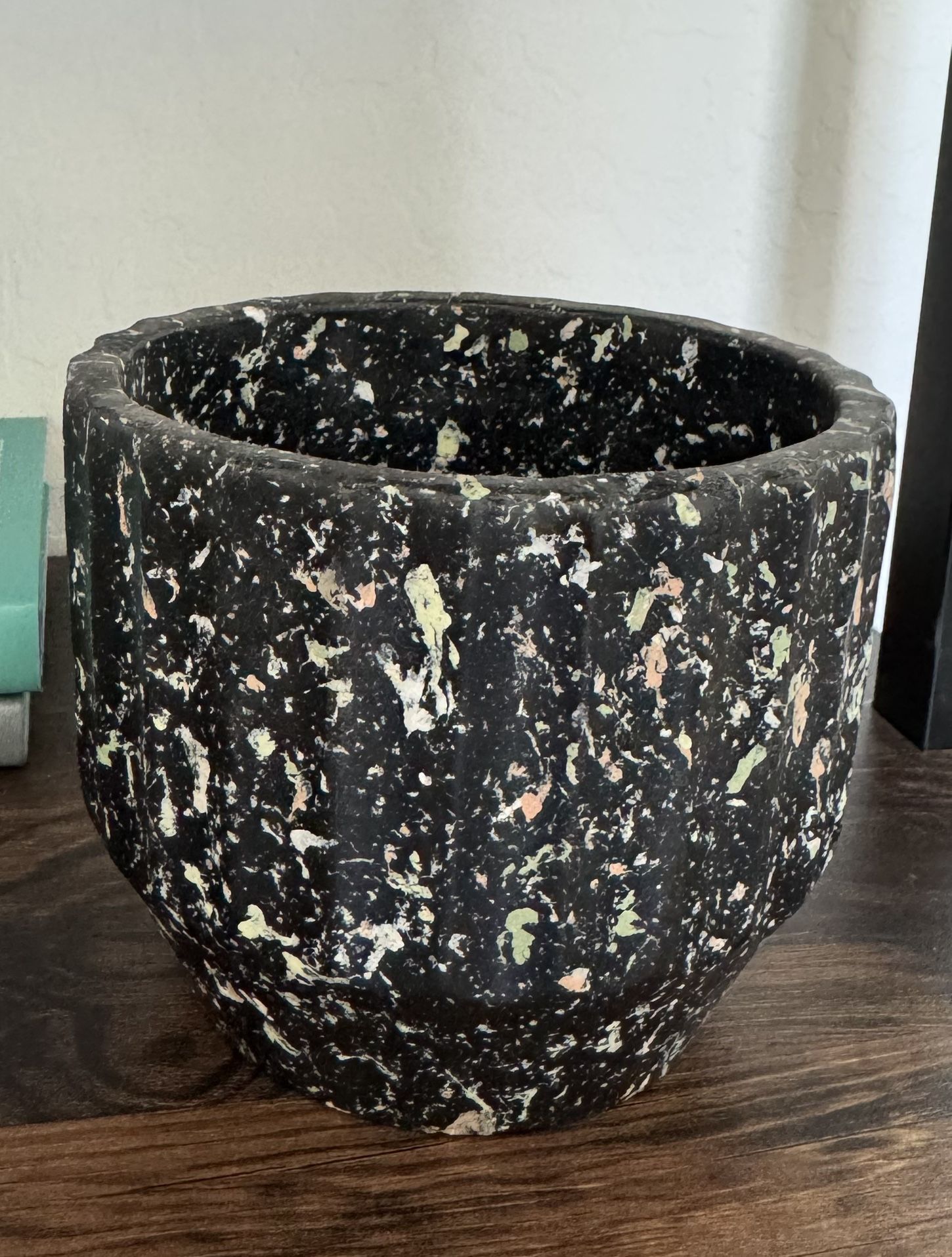 Black ceramic Planter - Marble Finish
