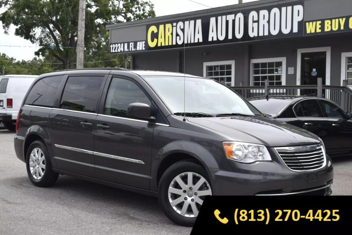 2015 Chrysler Town & Country