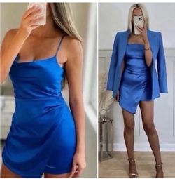 NWT Zara women’s XS mini blue dress
