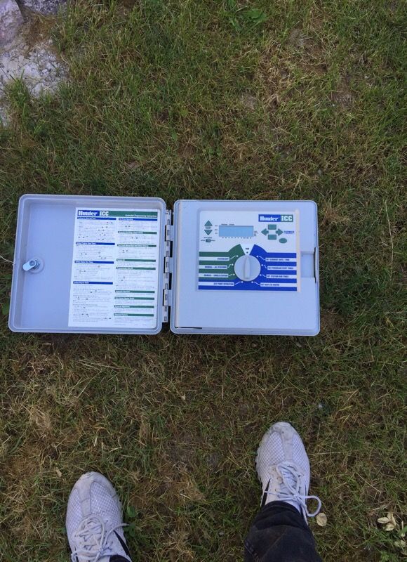 Hunter sprinkler controller